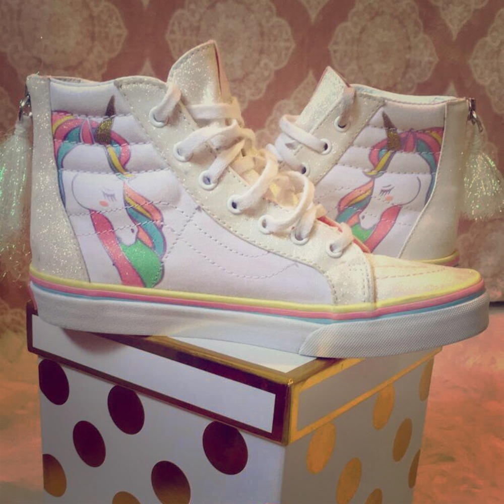 Girls Vans Size 4